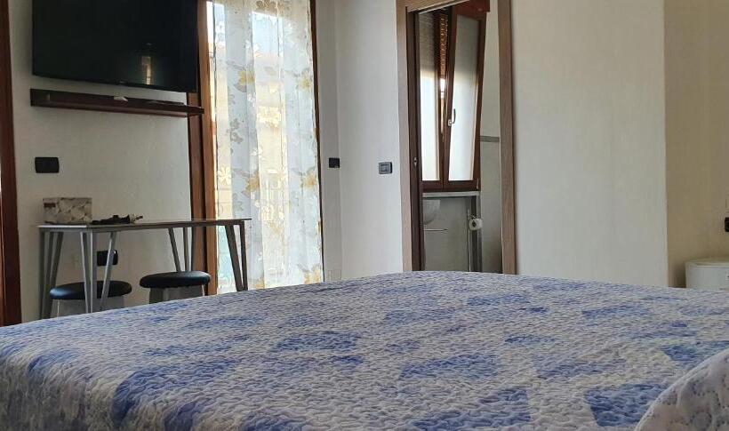Номер Стандарт с Балконом, Le Rustiche Foresteria