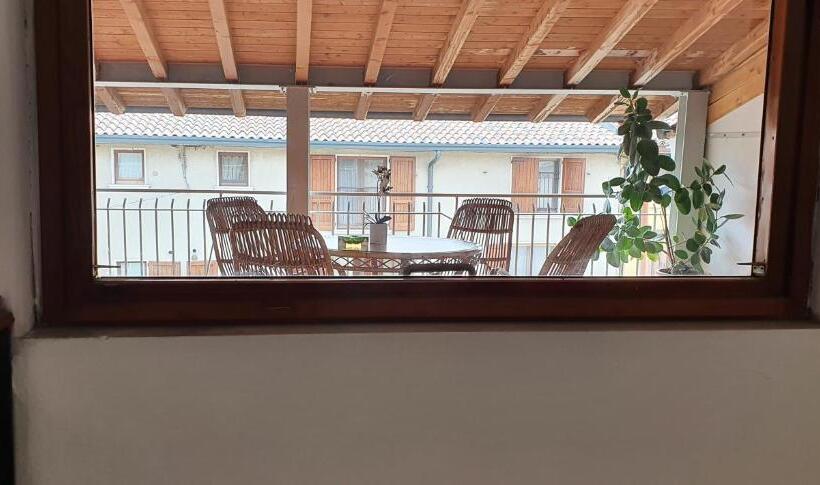 חדר סטנדרט לשלושה, Le Rustiche Foresteria