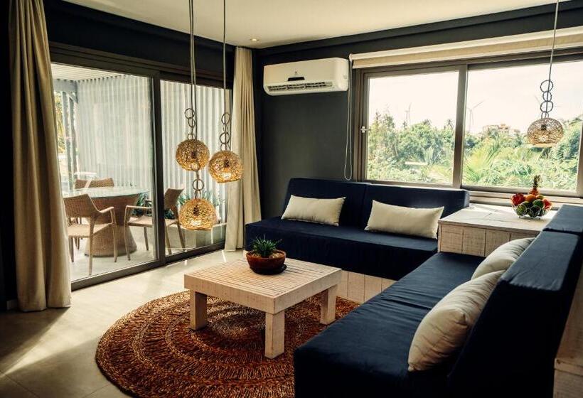 غرفة عائلية مطلّة علي الحديقة, Club De Mar Condo