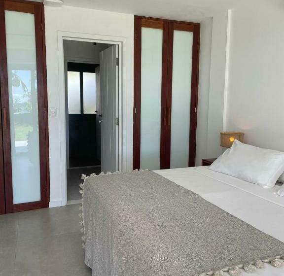 شقة غرفة واحدة مطلة على البحر, Club De Mar Condo