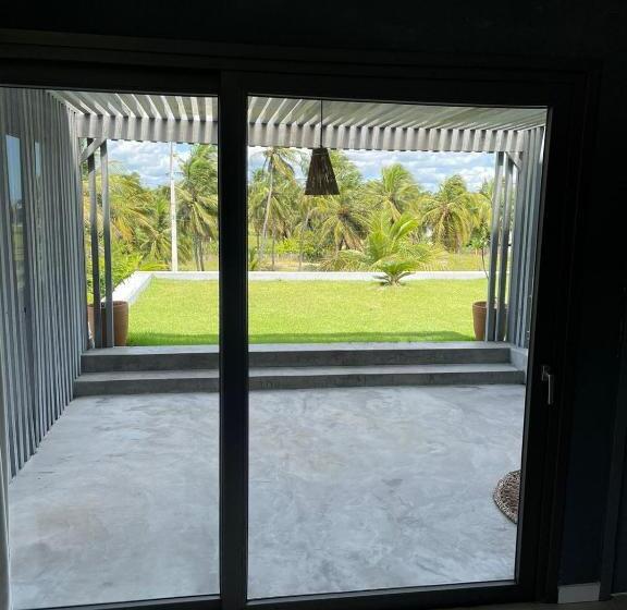 غرفة عائلية مطلّة علي الحديقة, Club De Mar Condo