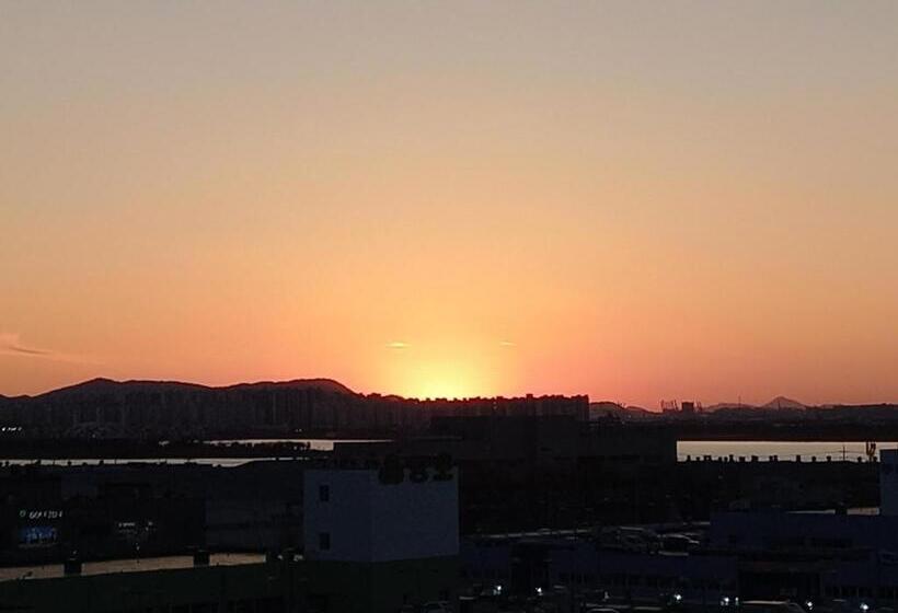 חדר סופריור, Frenchcode