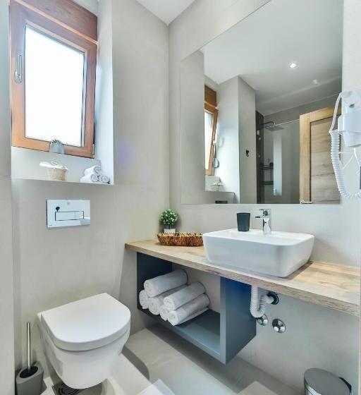 اتاق استاندارد, Vladimir