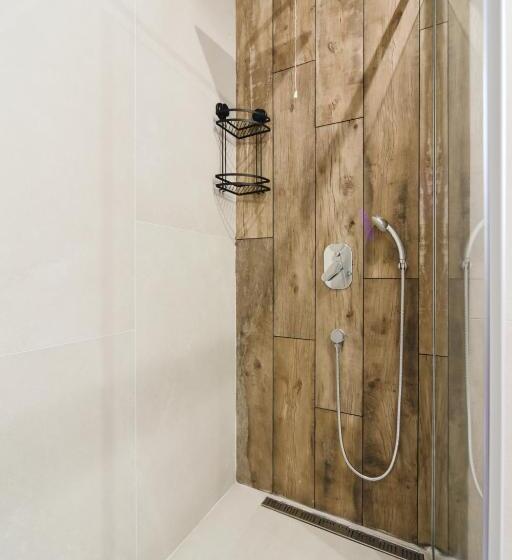 سوییت جونیور, Vladimir