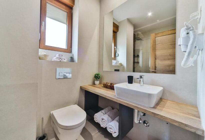 سوییت جونیور, Vladimir