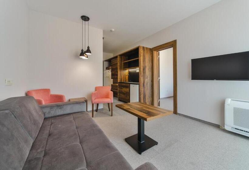 سوییت, Vladimir