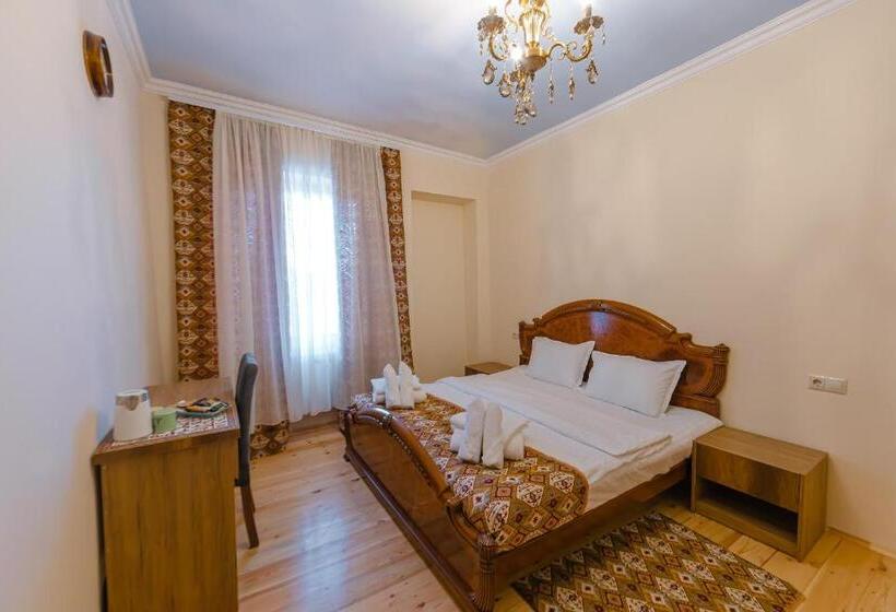 חדר סטנדרט נוף להרים, дехцени