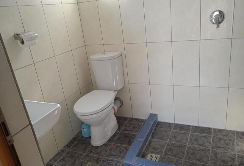 اتاق استاندارد, Vila N Dervishi
