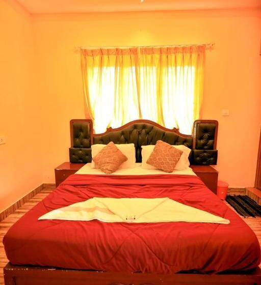 Семейный Номер, Wayanadgreenpark Resort