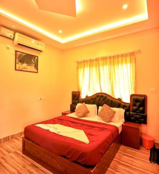 Семейный Номер, Wayanadgreenpark Resort
