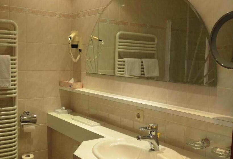 Habitación Comfort con Balcón, Haus Churlis