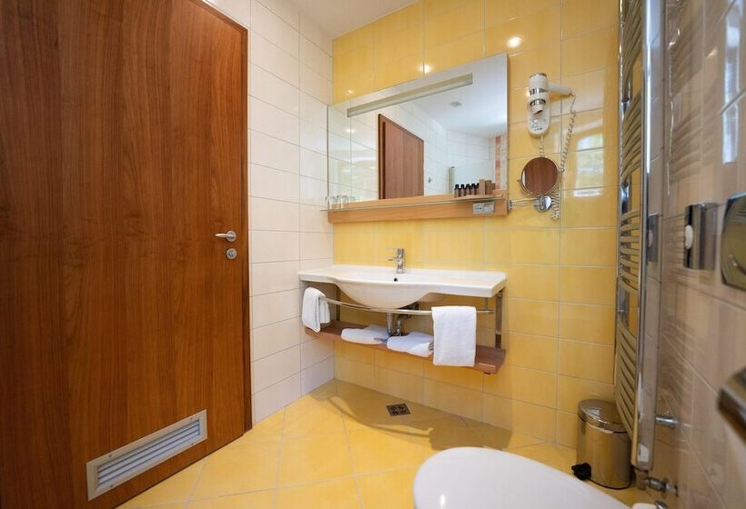 اتاق راحتی, Arena Maribor