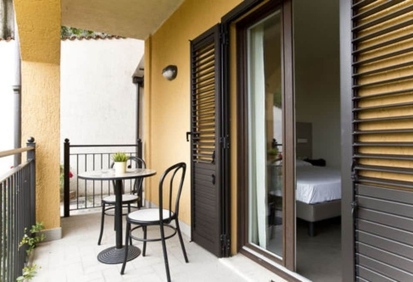 スーペリアの４人部屋, Belvedere