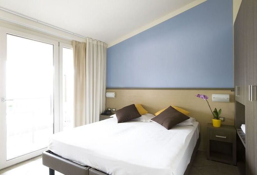 スーペリアトリプルルーム, Belvedere