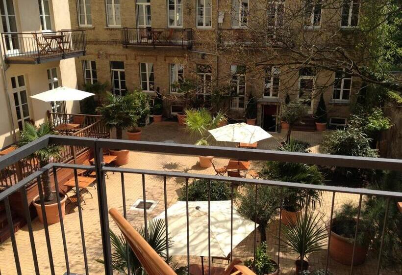 اتاق راحتی, Garden Living Boutique