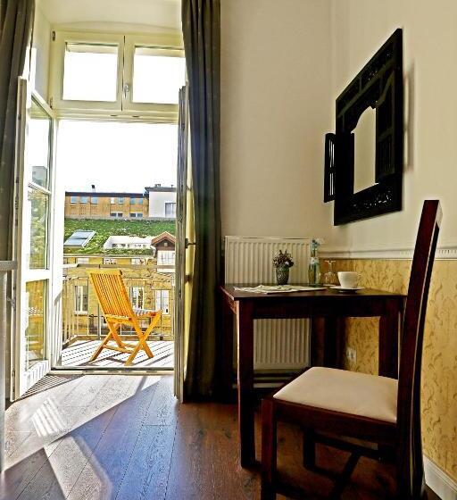 اتاق راحتی, Garden Living Boutique