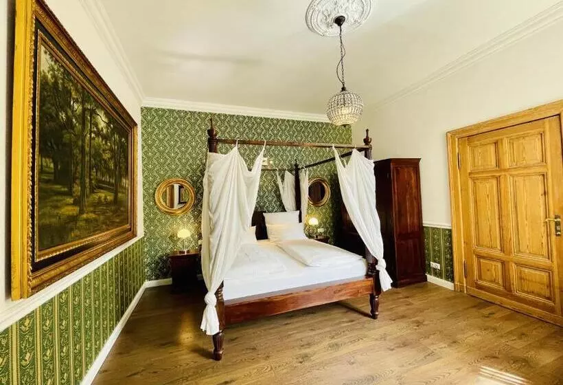 اتاق استاندارد با چشم‌انداز باغ, Garden Living   Boutique