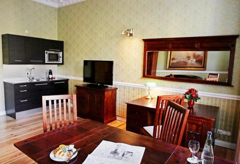 آپارتمان 1 خوابه, Garden Living Boutique