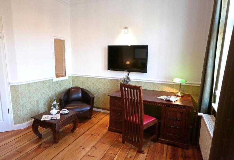 اتاق استاندارد, Garden Living Boutique