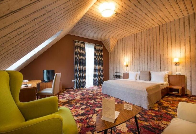 침실 1개 아파트, Lajta Park