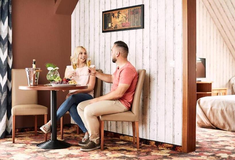 스위트, Lajta Park