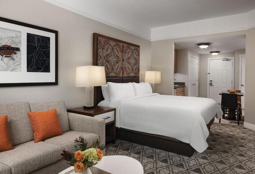 キングサイズベッドのスタンダードルーム, Marriott's Summit Watch