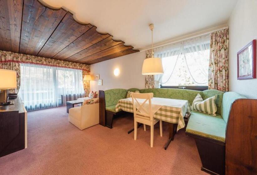 スイート（家族用）, Pfeifer