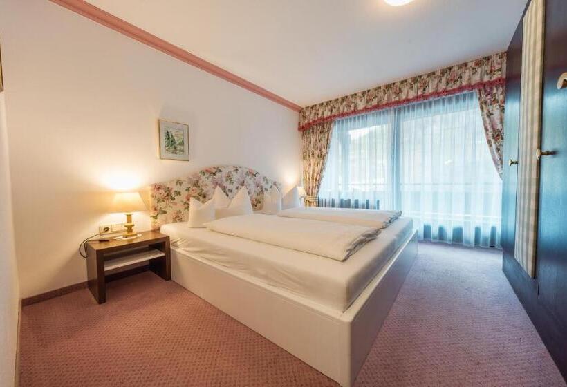 スイート（家族用）, Pfeifer