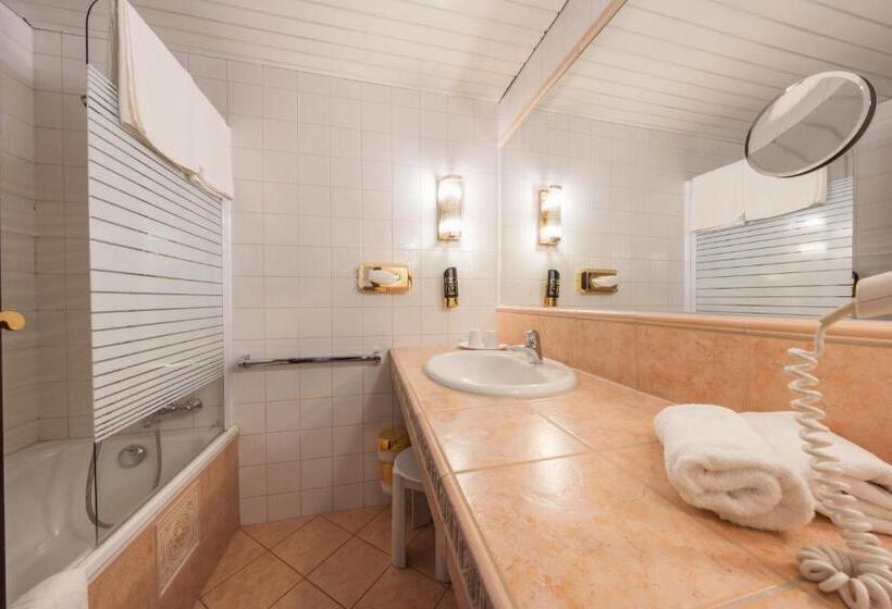 スイート（家族用）, Pfeifer