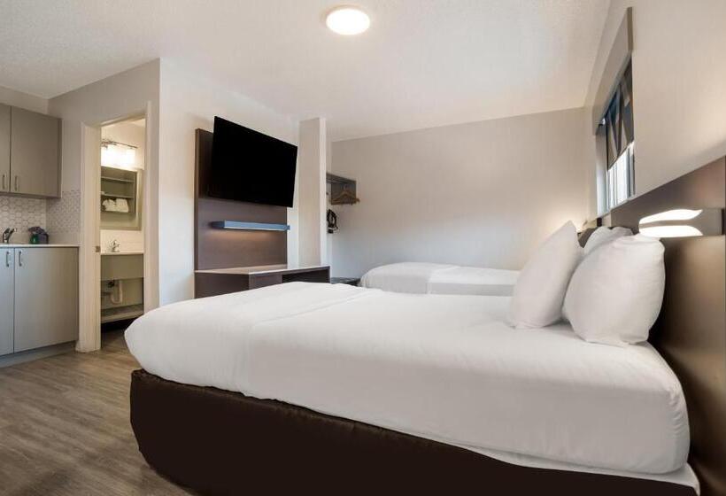 חדר סטנדרט שתי מיטות זוגיות, Suburban Studios Biloxi North Area