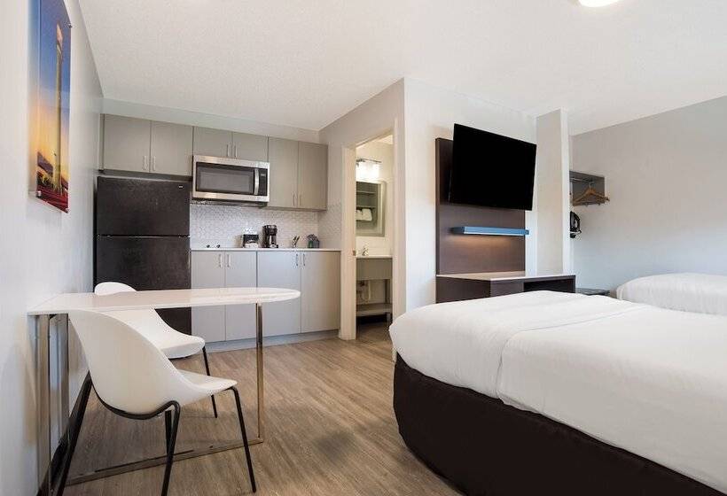 חדר סטנדרט שתי מיטות זוגיות, Suburban Studios Biloxi North Area