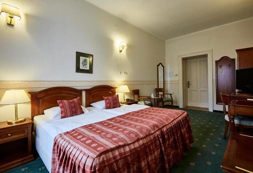 스탠다드 룸, Szidónia Castle