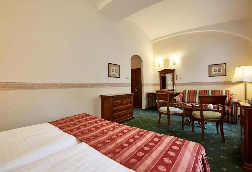 スタンダードルーム, Szidónia Castle