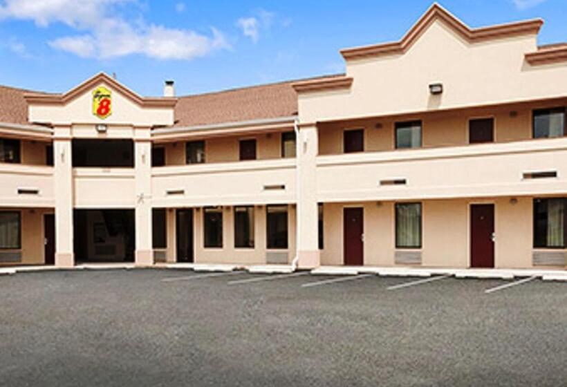 غرفة بيزنس, Super 8 By Wyndham Rahway/newark