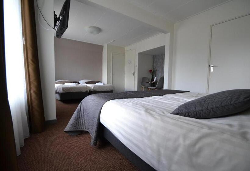 4인용 스탠다드 룸, Boutique Hotel De Rozenhof