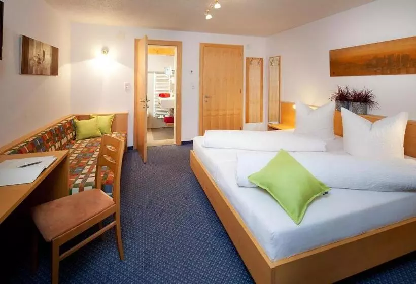 バルコニー付きスタンダードルーム, Aparthotel Brunnenhof