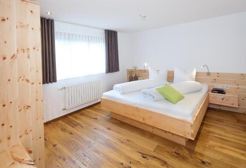 Апартаменты 1 Спальня с Балконом, Aparthotel Brunnenhof