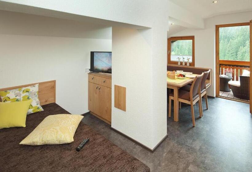 Апартаменты 1 Спальня, Aparthotel Brunnenhof