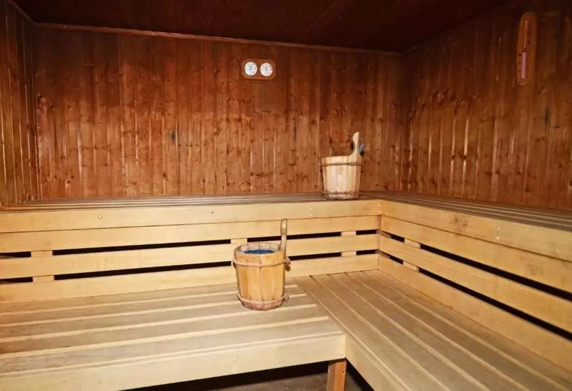 Standard Room Adapted for people with reduced mobility, Fletcher Hotel   Restaurant De Zeegser Duinen