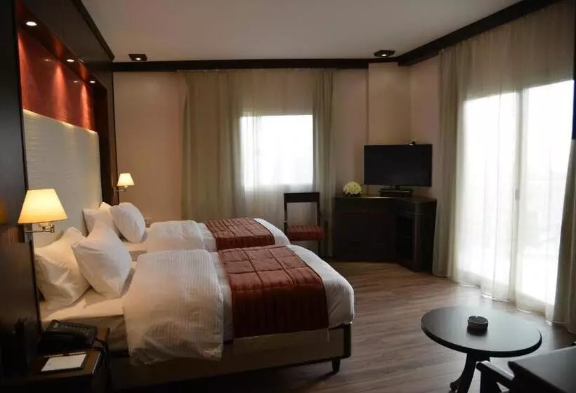 اتاق لوکس, Golden Lili Resort & Spa