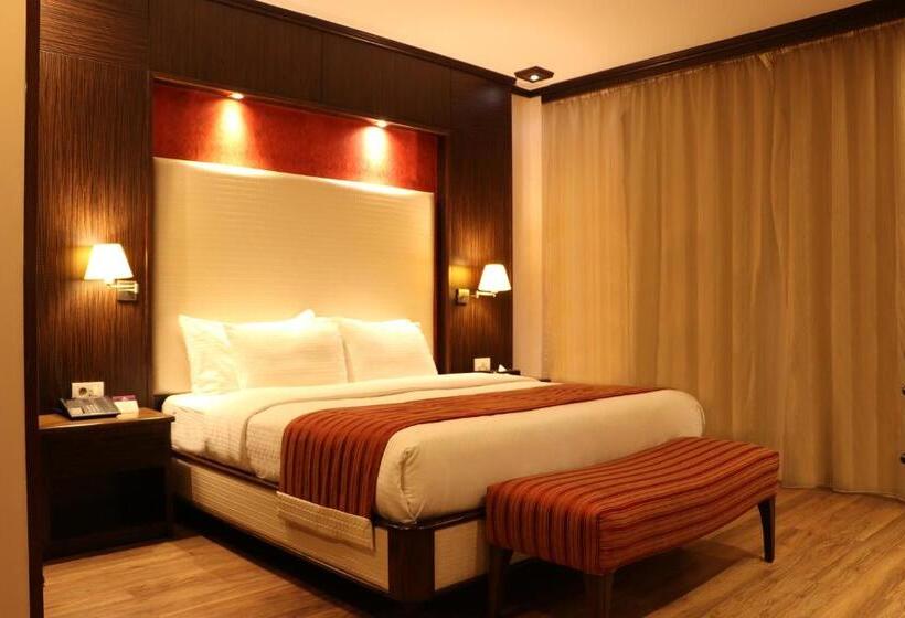 سوییت اجرایی, Golden Lili Resort & Spa