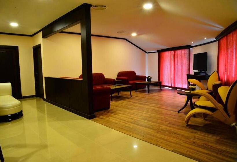 سوئیت پرزیدنت, Golden Lili Resort & Spa