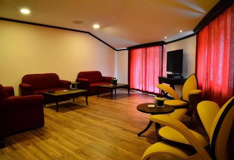 سوئیت پرزیدنت, Golden Lili Resort & Spa