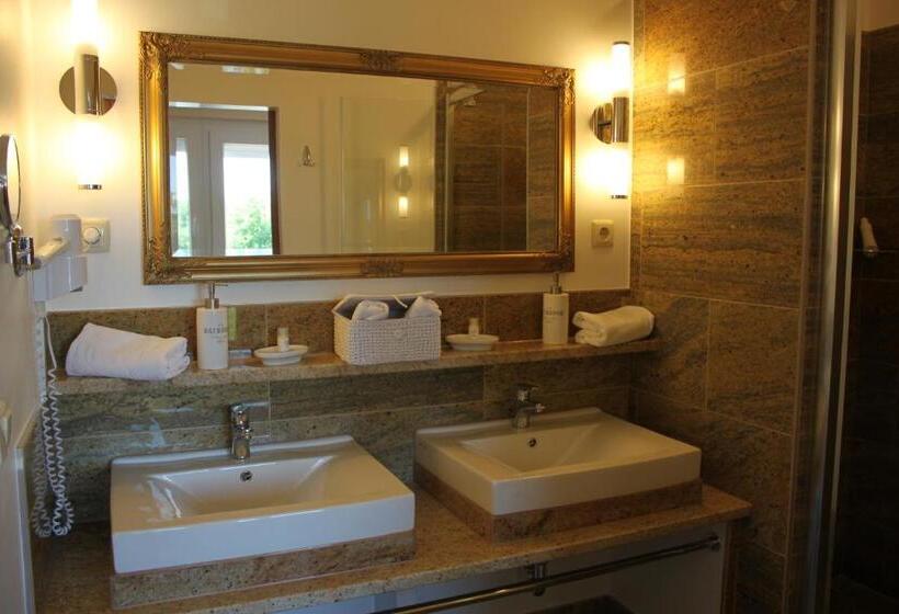 Люкс с Балконом, Al Faro Lodge Am See