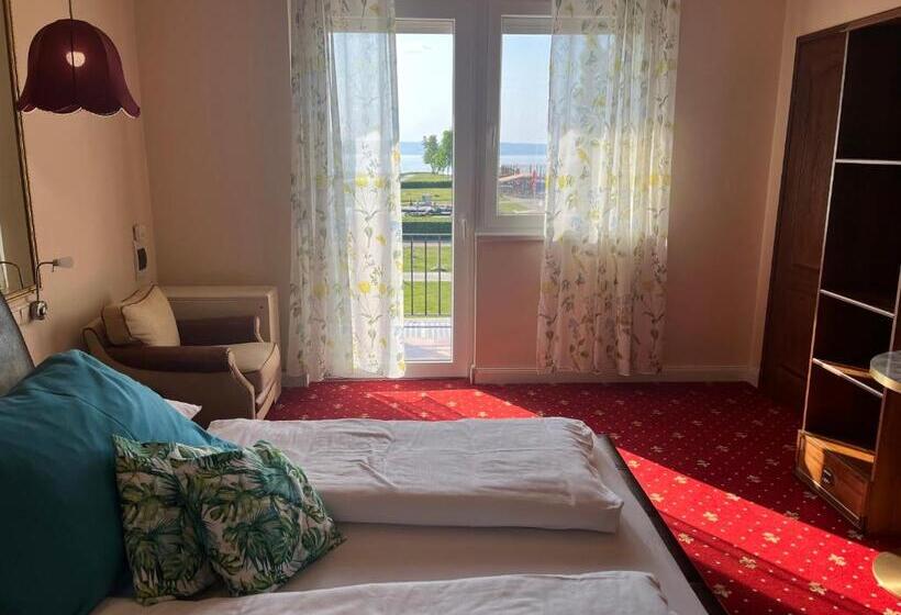 Номер Стандарт Вид на Озеро, Al Faro Lodge Am See