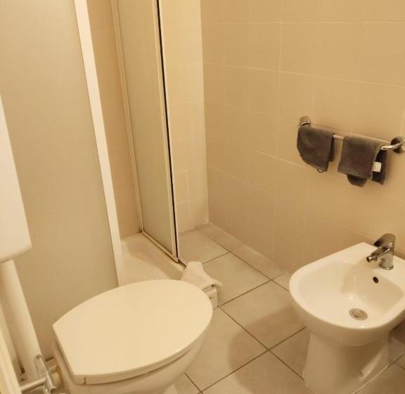 اتاق استاندارد یک نفره, Ariosto Centro Storico