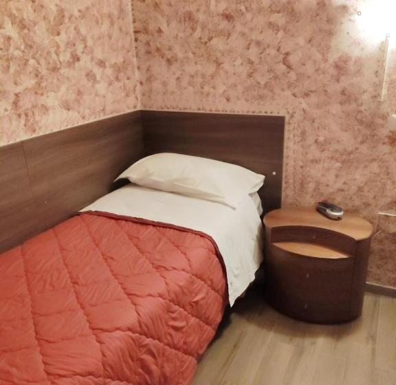 اتاق استاندارد یک نفره, Ariosto Centro Storico