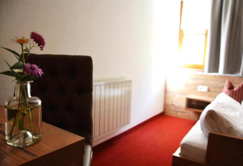 Номер Стандарт Индивидуальный, Garni Alpina