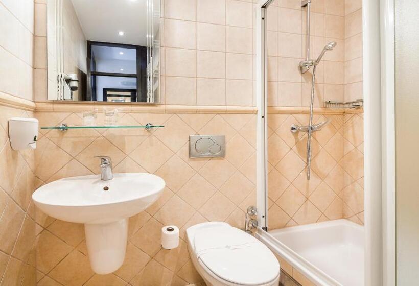 סוויטת קומפורט, Hvar