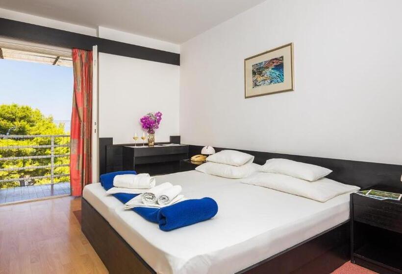 חדר סטנדרט נוף לים עם מרפסת, Hvar